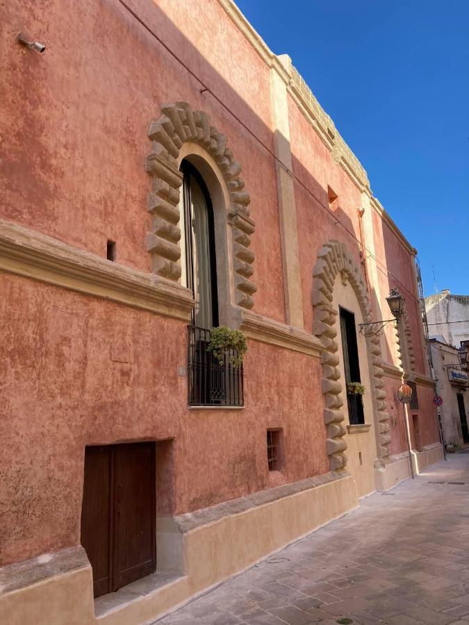 NardòPalazzo Cariddi住宿加早餐旅馆 外观 照片