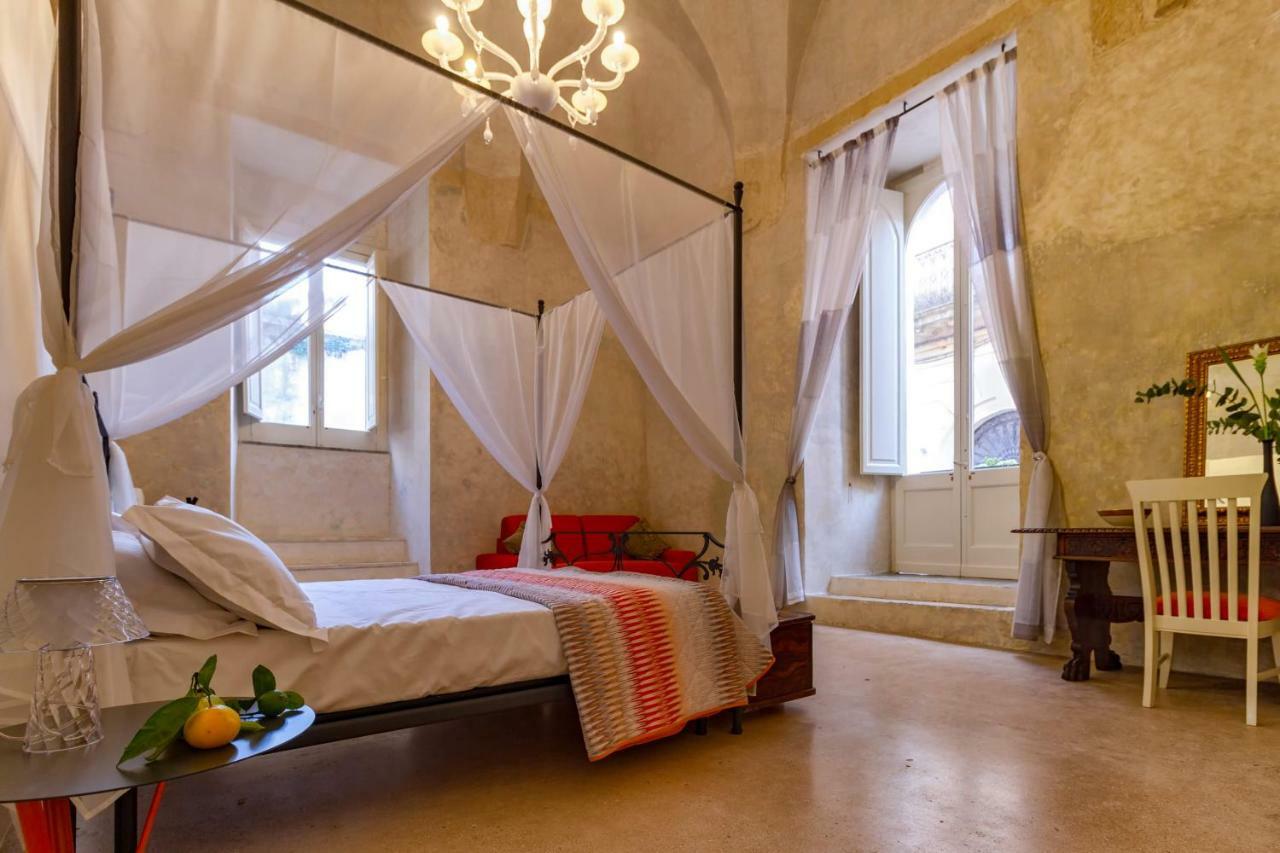 NardòPalazzo Cariddi住宿加早餐旅馆 外观 照片